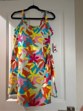 Lands' End Bright Floral Tie-Side One-Piece Swimsuit Sz 16W